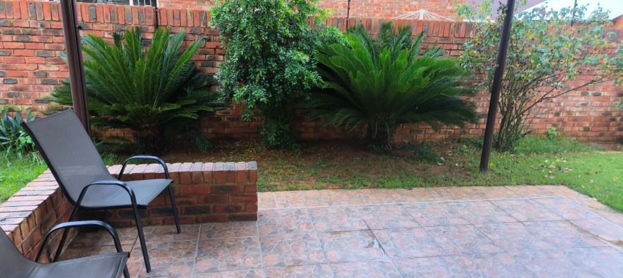 3 Bedroom Property for Sale in La Hoff North West